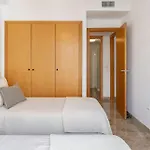 Charming With Spacious Terrace, Pool And Nearby 別荘 *